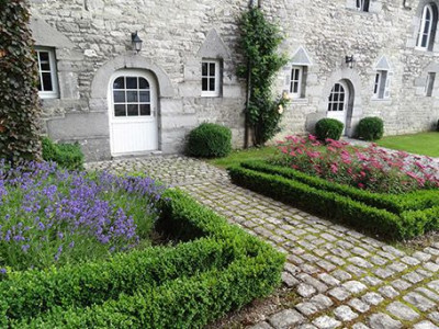 Location d'un gîte de 10 personnes à Anhée (près de Dinant)